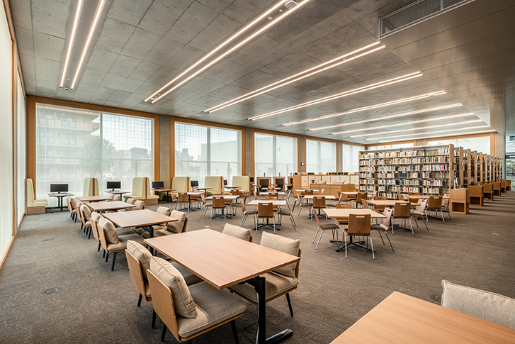 Komazawa University Library